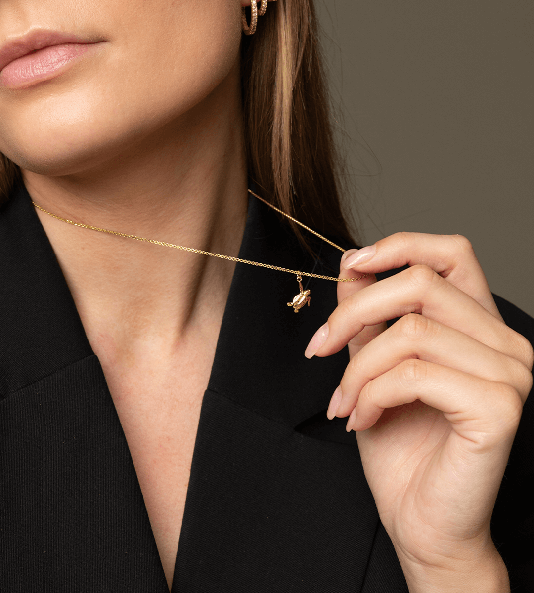 Turtle Necklace / Gold Plated