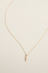 Guldhalsband med blixtberlock