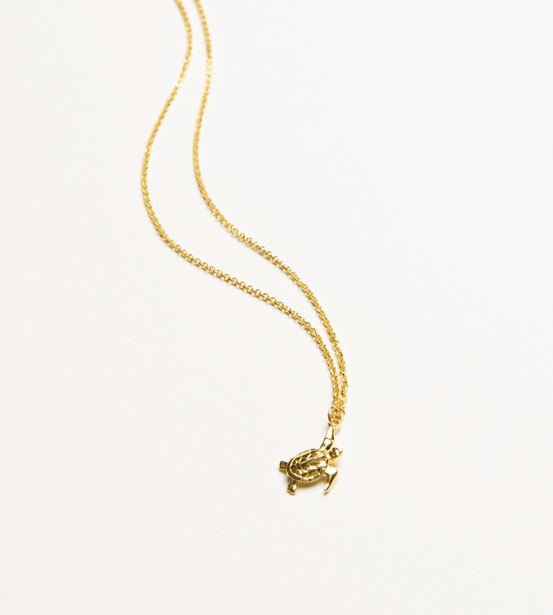 Turtle Necklace / Gold Plated